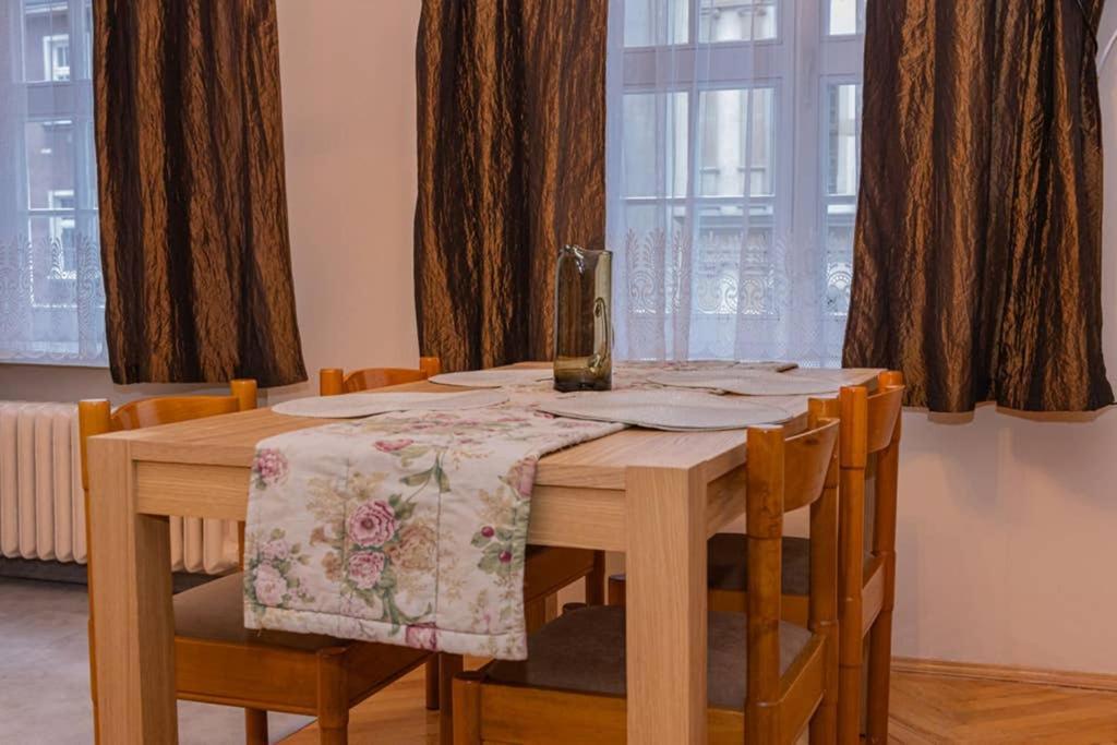 Apartament Brama Chlebnicka Gdańsk Extérieur photo